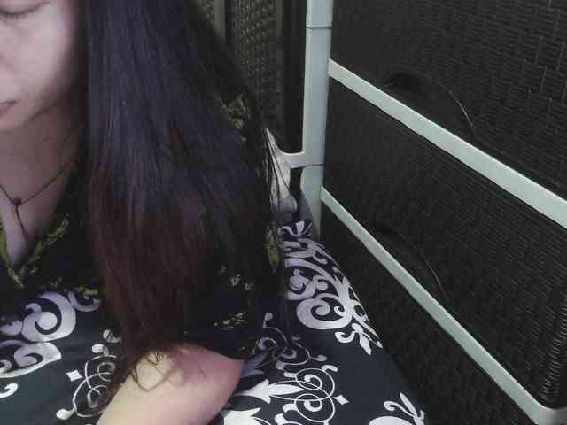 Cassiee webcam