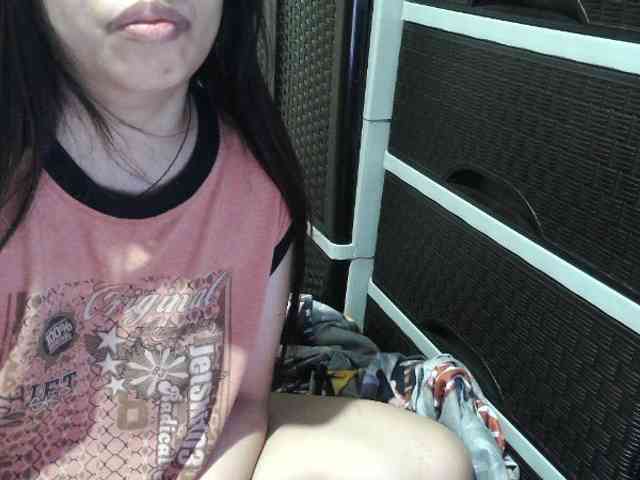 Cassiee webcam
