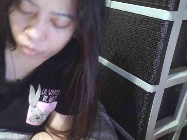 Cassiee webcam