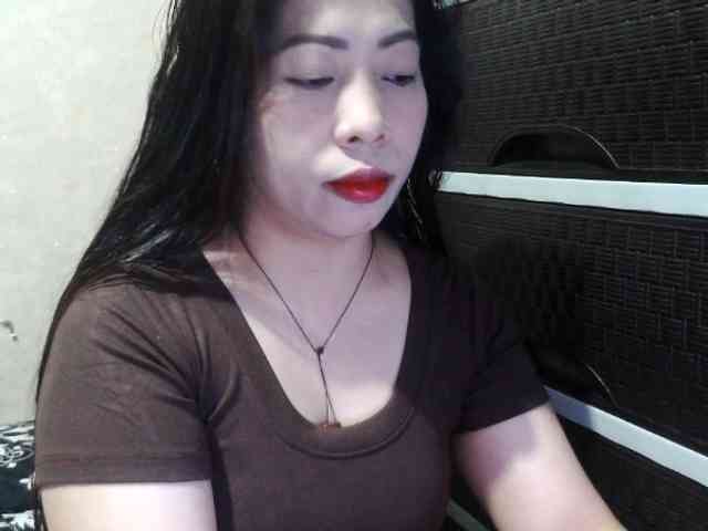 Cassiee webcam