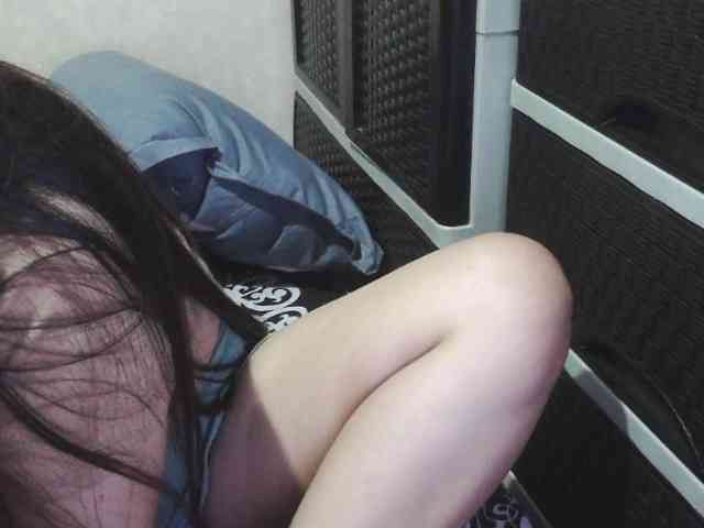 Cassiee webcam