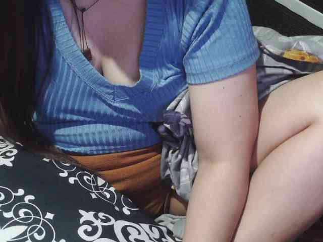 Cassiee webcam