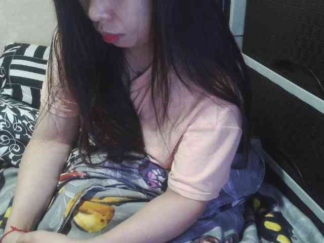 Cassiee webcam