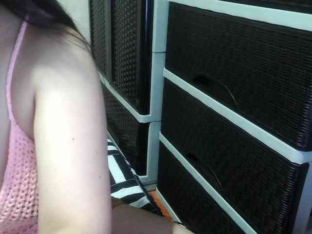 Cassiee webcam