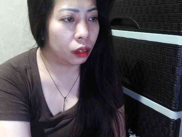 Cassiee webcam
