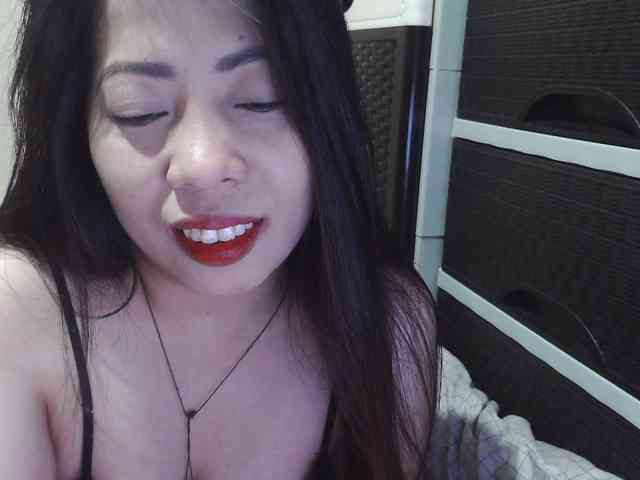 Cassiee webcam