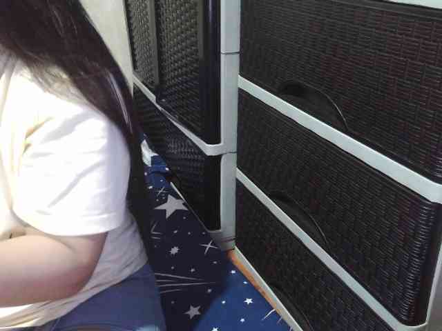 Cassiee webcam