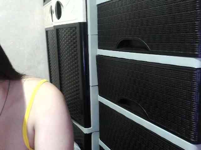 Cassiee webcam