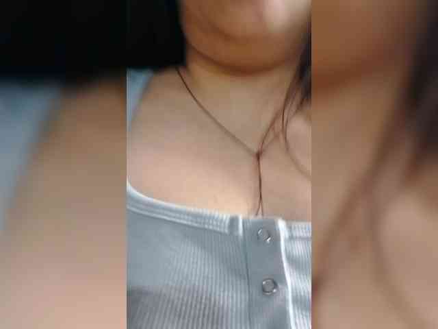 Cassiee webcam