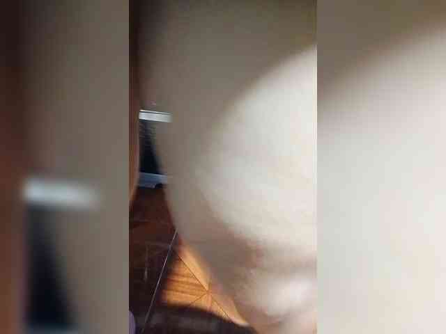 Kazzandra webcam