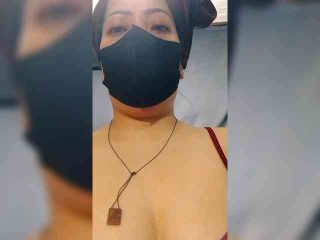 Kazzandra webcam