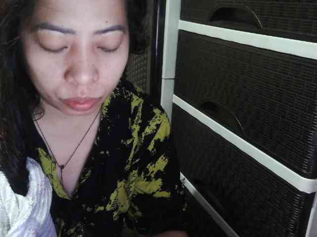 Cassiee webcam