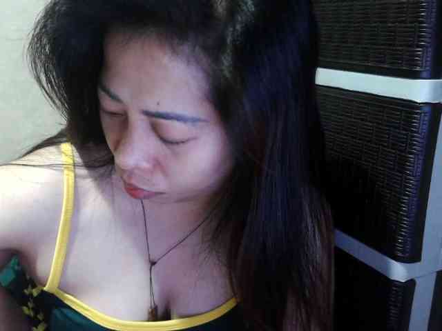 Cassiee webcam