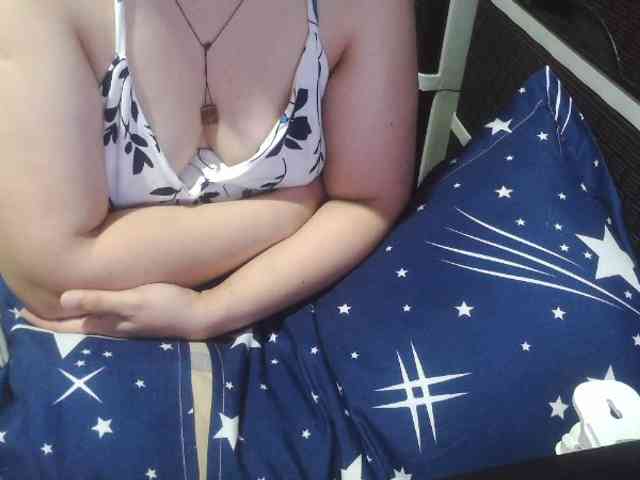 Cassiee webcam