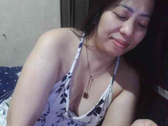 Cassiee webcam