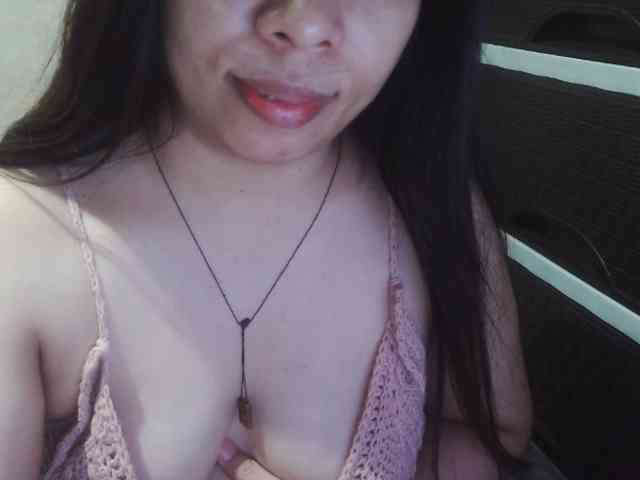 Cassiee webcam
