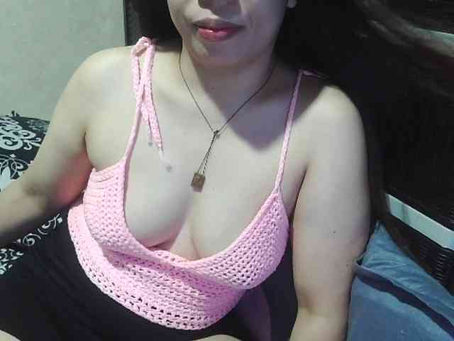 Kazzandra webcam