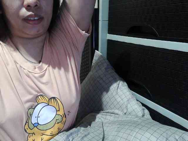 Cassiee webcam