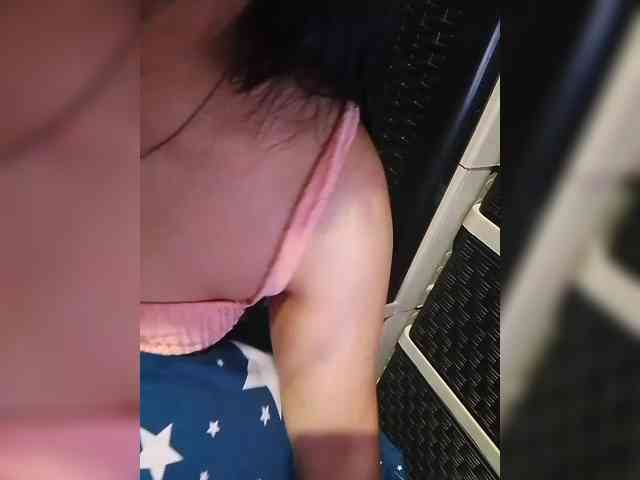 Cassiee webcam