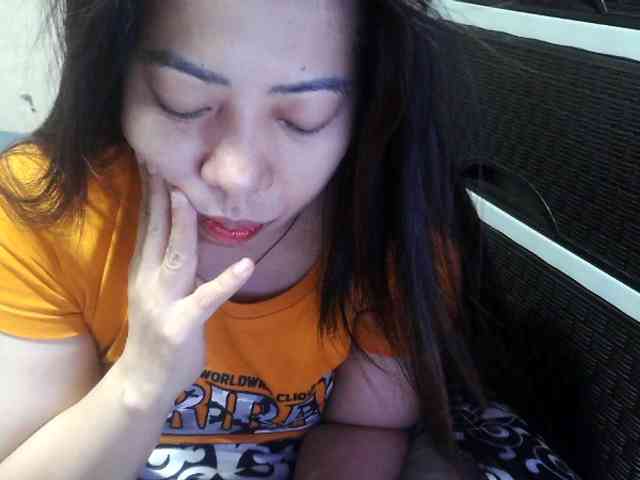 Cassiee webcam