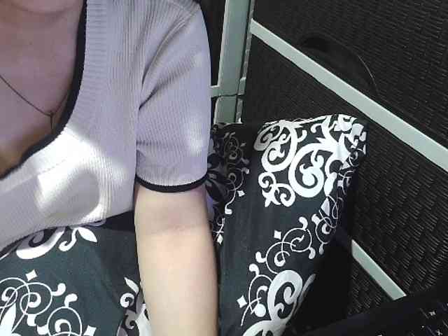 Cassiee webcam