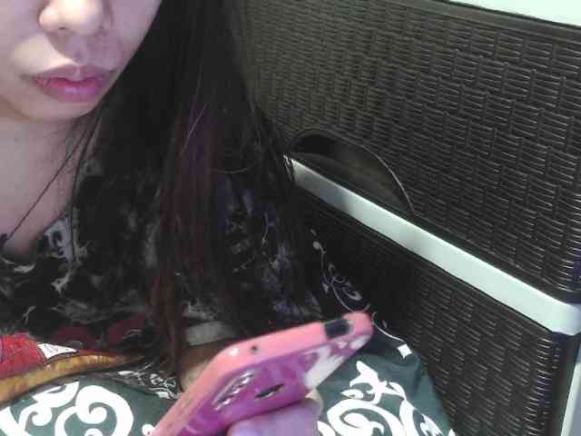 Kazzandra webcam