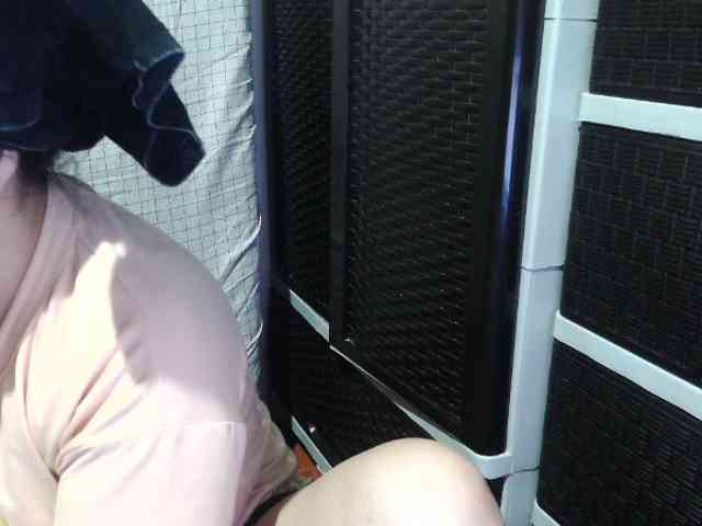 Cassiee webcam