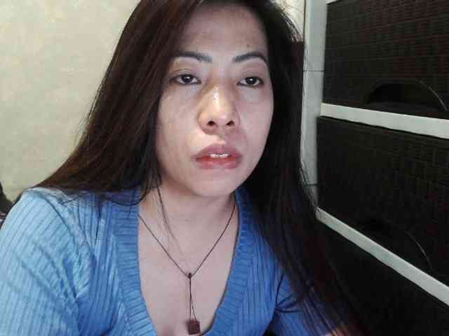 Cassiee webcam