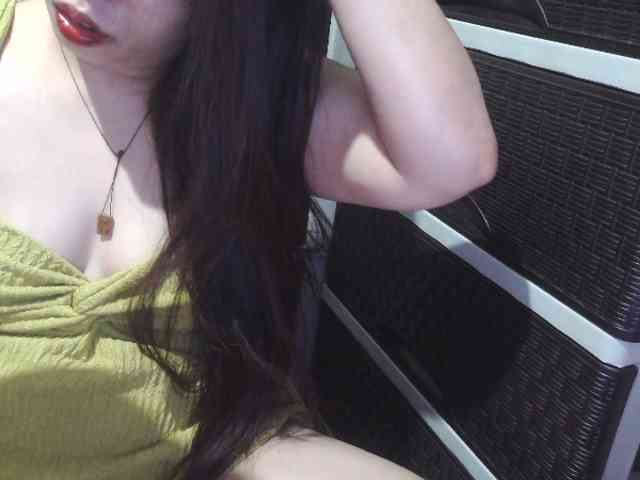 Cassiee webcam