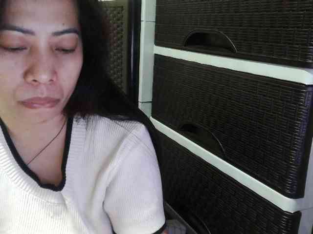 Cassiee webcam
