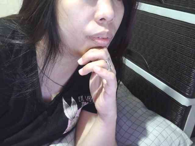 Cassiee webcam