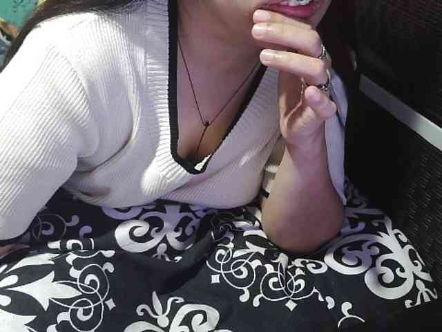 Cassiee webcam