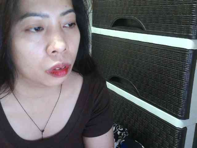 Cassiee webcam