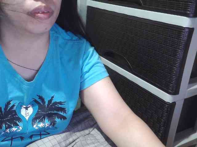 Cassiee webcam