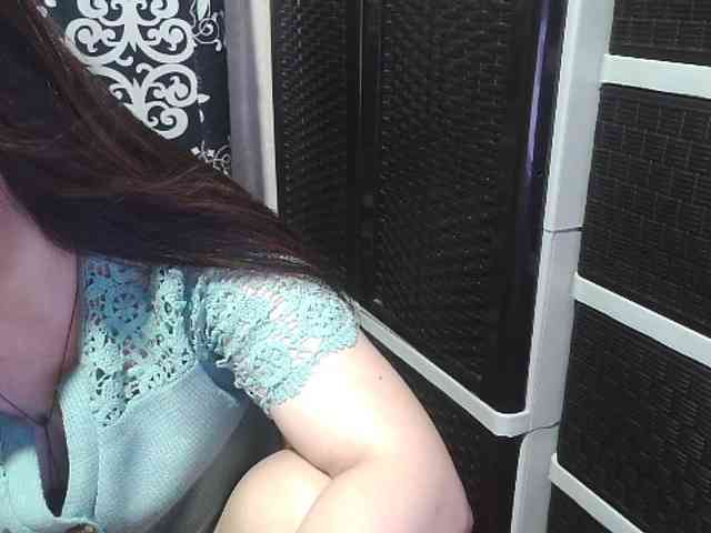 Cassiee webcam