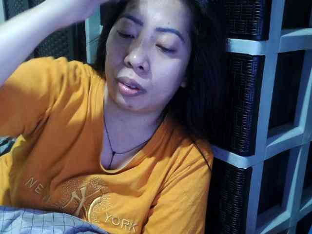 Cassiee webcam