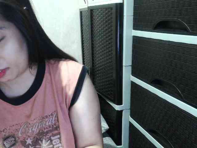 Cassiee webcam