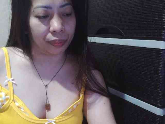 Cassiee webcam