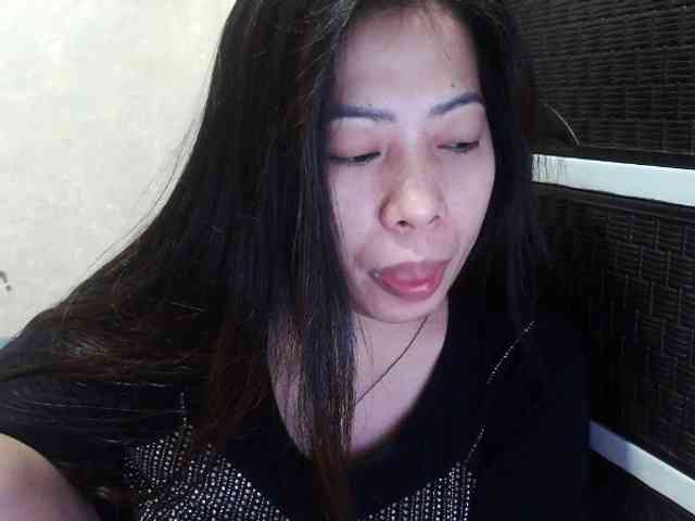 Cassiee webcam