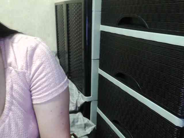 Cassiee webcam