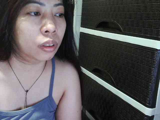 Cassiee webcam