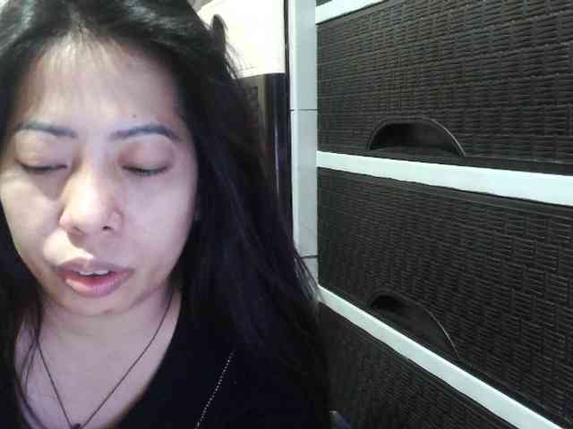 Cassiee webcam