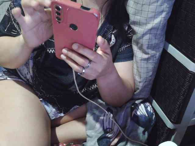Cassiee webcam