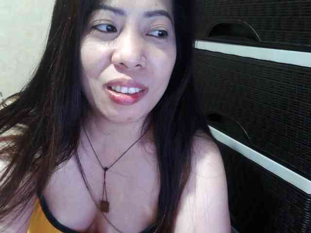 Cassiee webcam