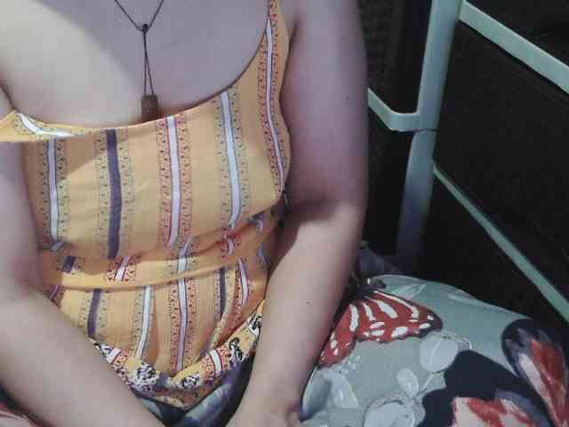 Cassiee webcam