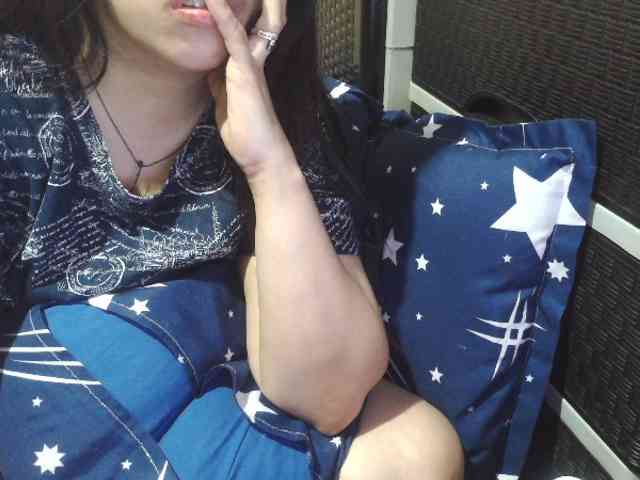 Cassiee webcam