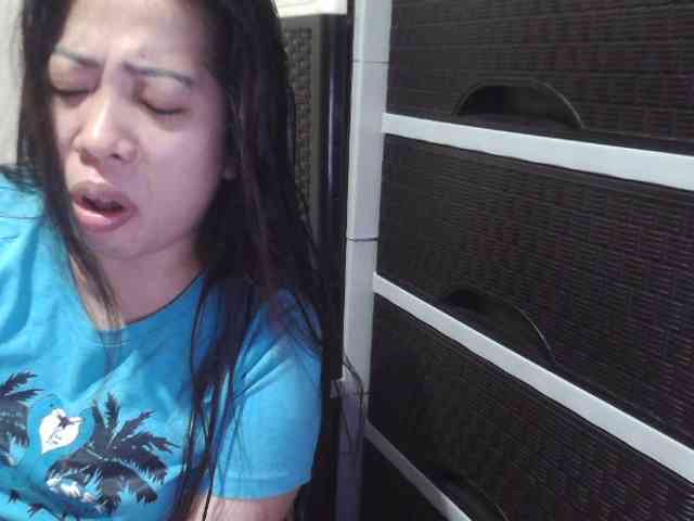 Cassiee webcam