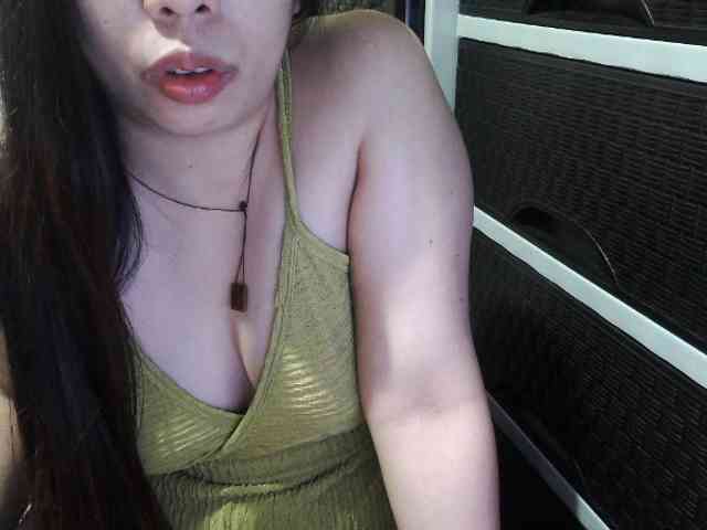 Cassiee webcam
