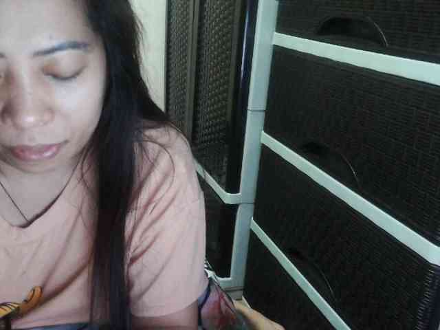 Cassiee webcam