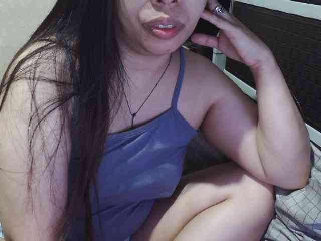 Cassiee webcam